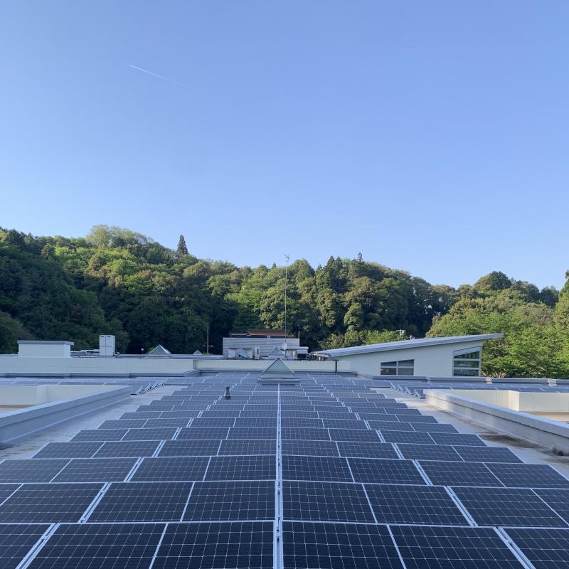 太陽光自家発電設備設置工事が完了しました。