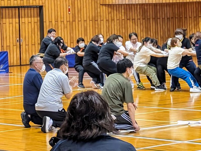 強力な医療チームに挑みます