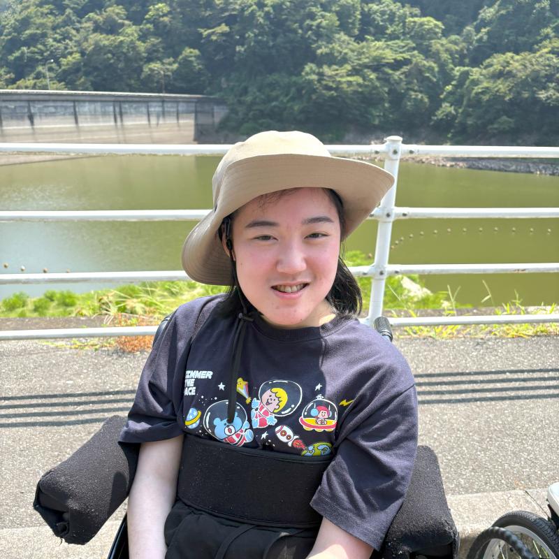 カメラを向けるとこの笑顔！！