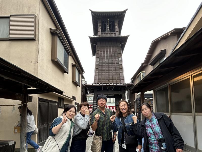 2日目は川越へ。「時の鐘」の下を通ると目が良くなるとか・・・