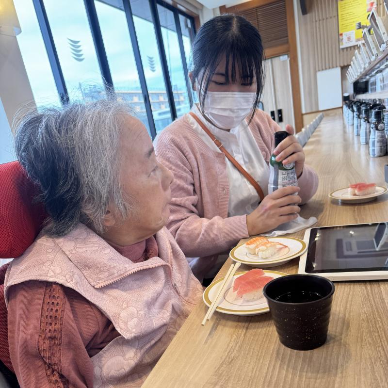 久しぶりのお寿司屋さんに少し緊張しています