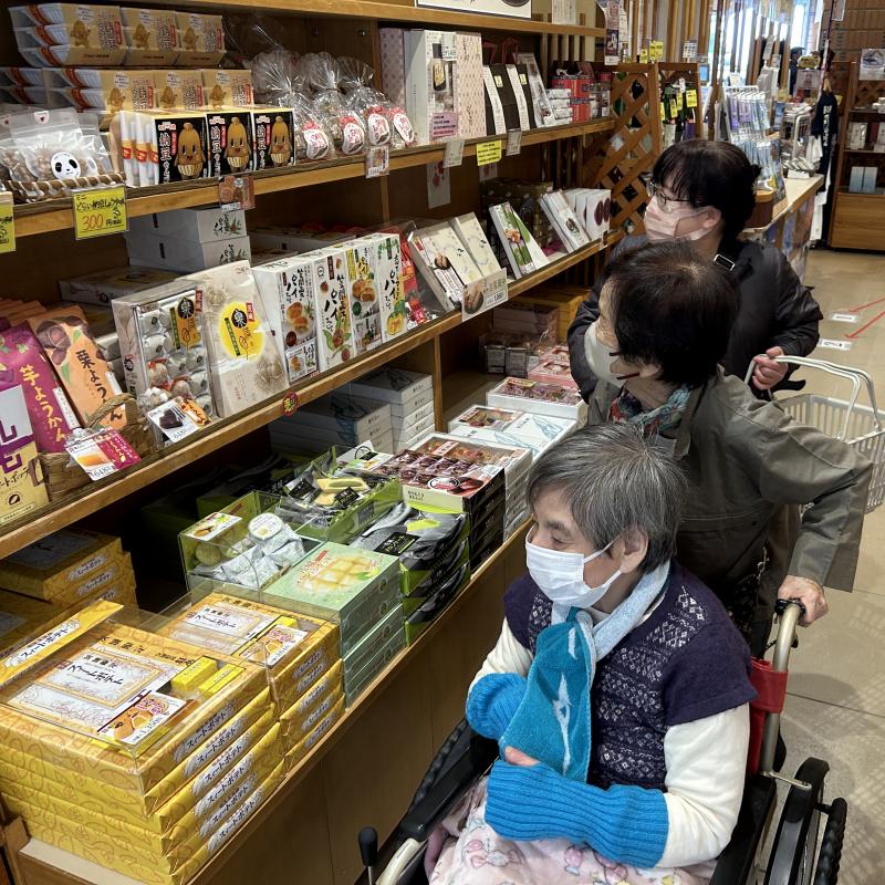 みんなでお買い物～