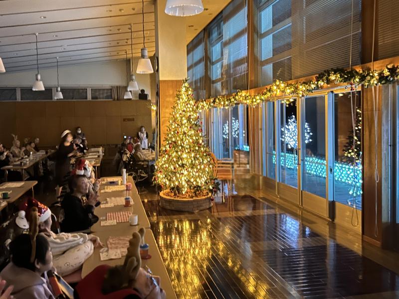 愛正園もクリスマスムードに．．．