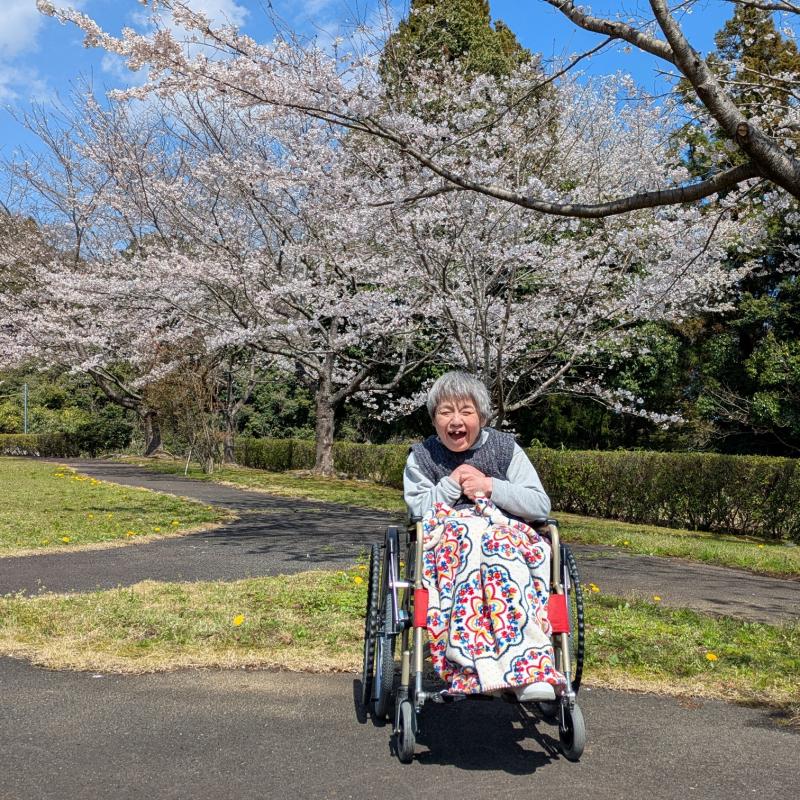 春爛漫！笑顔あふれるお花見会を開催しました