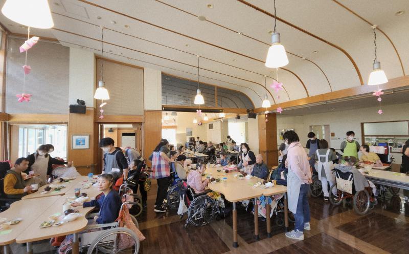 春爛漫！笑顔あふれるお花見会を開催しました