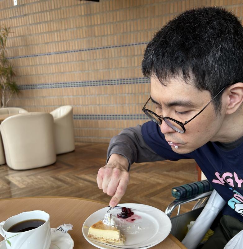 美味しいおやつに夢中です