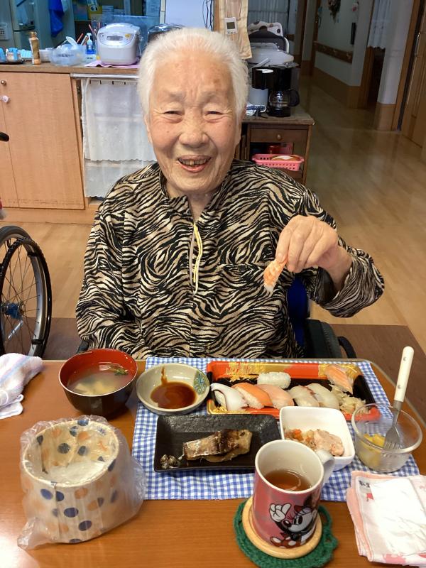 西町１丁目　新年会を行いました🍣