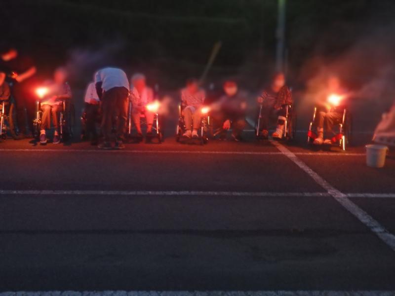 松籟荘常会の花火を懐かしむ会