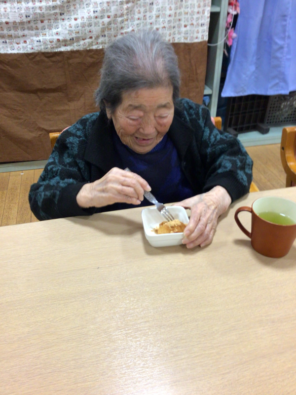 グループ活動：ぼた餅作りと一攫千金ゲーム