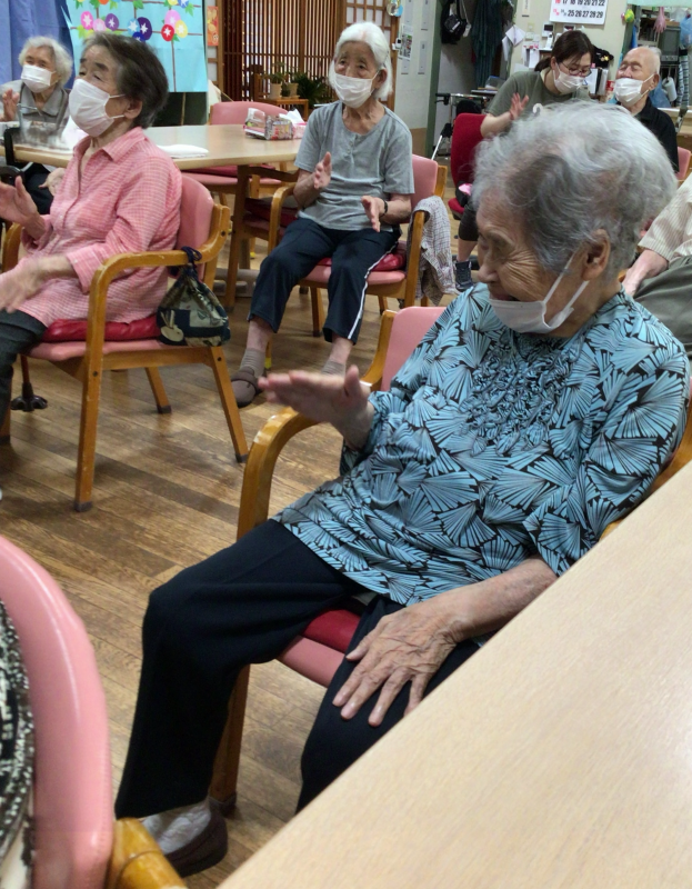 『8月のオカリナあっちゃん教室』 ~👴湯っくり館 ご長寿塾👵~
