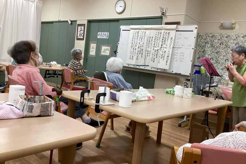 『8月のオカリナあっちゃん教室』 ~👴湯っくり館 ご長寿塾👵~